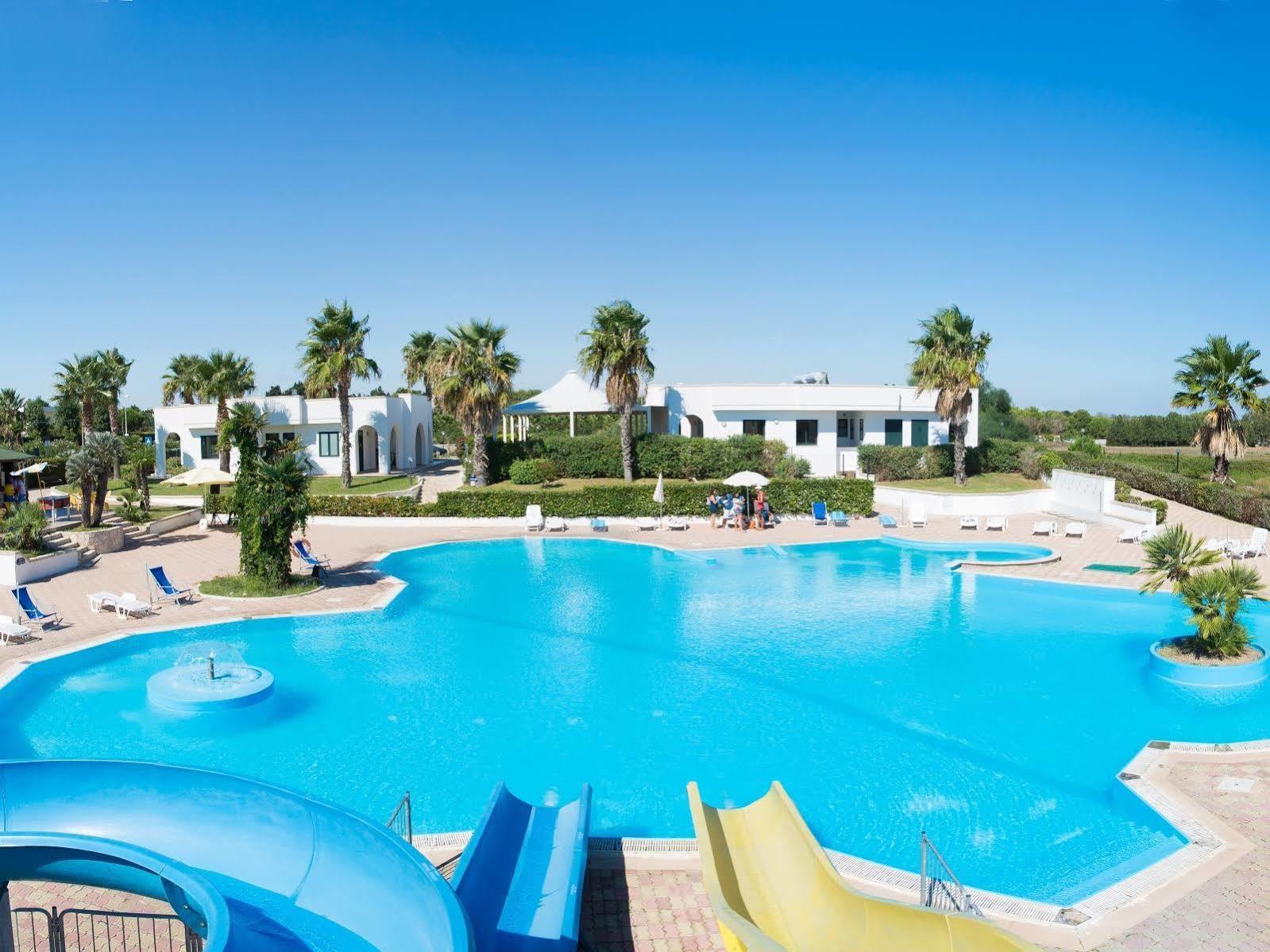 Alba Azzurra - Cdshotels Torre dell'Orso Exteriér fotografie
